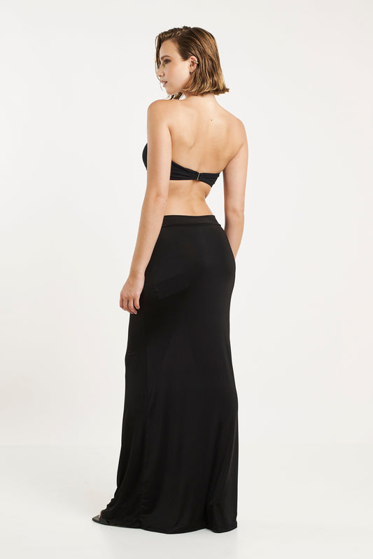 Classic Black Maxi Skirt – Effortless Elegance for Every Occasion